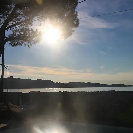 Bleu Azur Piscine Chauffee Adults Only Daire Saint-Florent (Corsica)