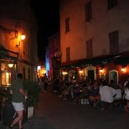 דירה Bleu Azur Piscine Chauffee