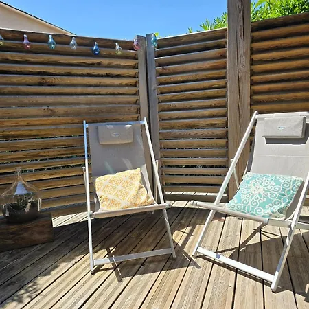 Bleu Azur Piscine Chauffee アパート