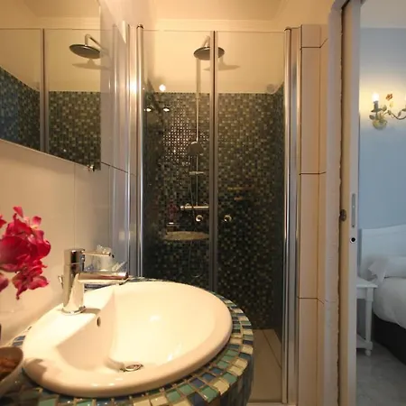 Bleu Azur Piscine Chauffee * סן פלורן