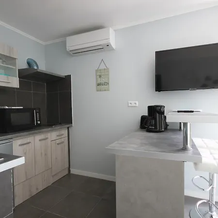 Apartment Bleu Azur