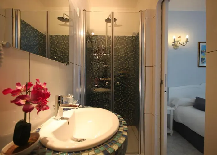 Bleu Azur Piscine Chauffee * Сен-Флоран