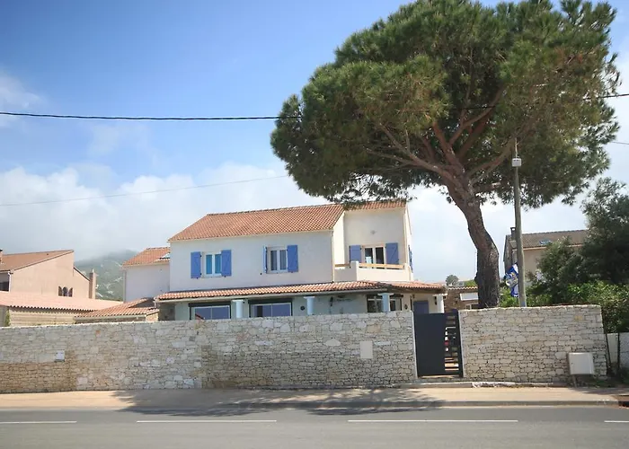 Bleu Azur Piscine Chauffee